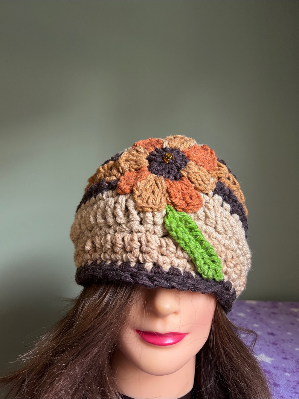 Beige Crochet Flower Beanie with Orange Accent medium acrylic new